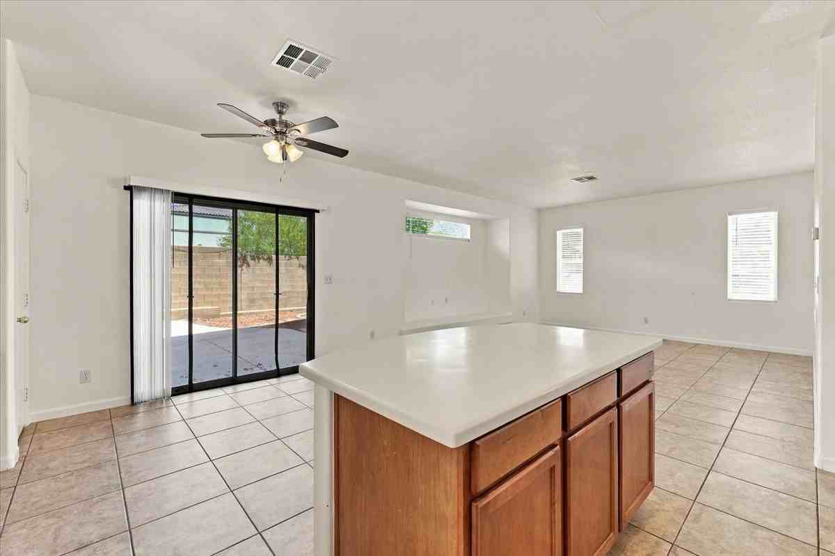 10406 Morning Drop Ave #1 - Photo 5 of 21