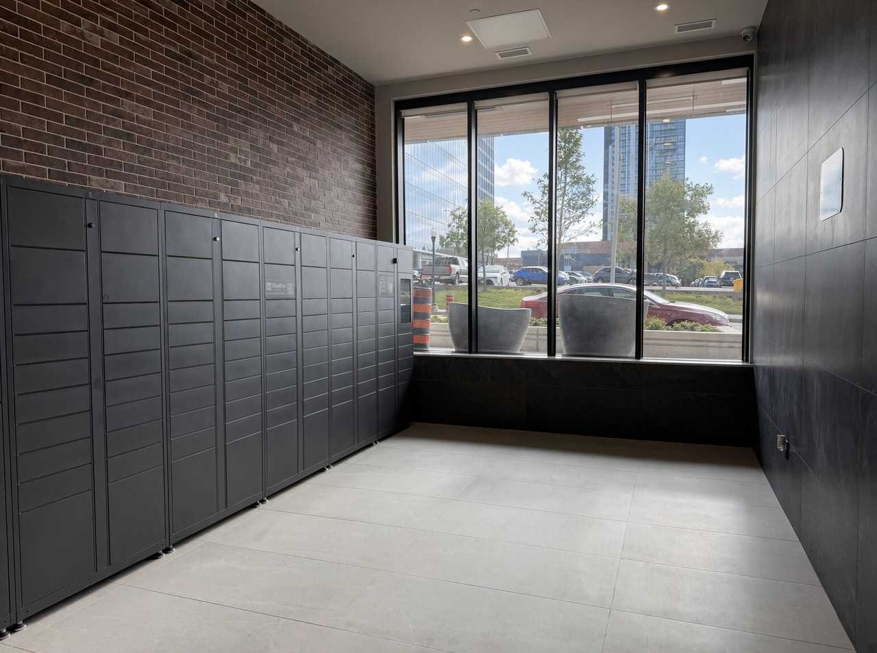 30 Francis Street South #1605 - Photo 4 of 17