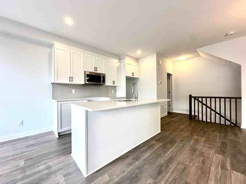 617 Esteem Way - Photo 4 of 14