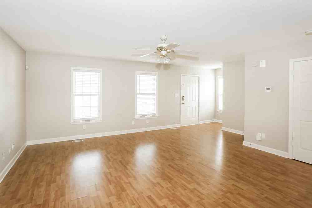1219 Piney Church Rd - Photo 6 of 17