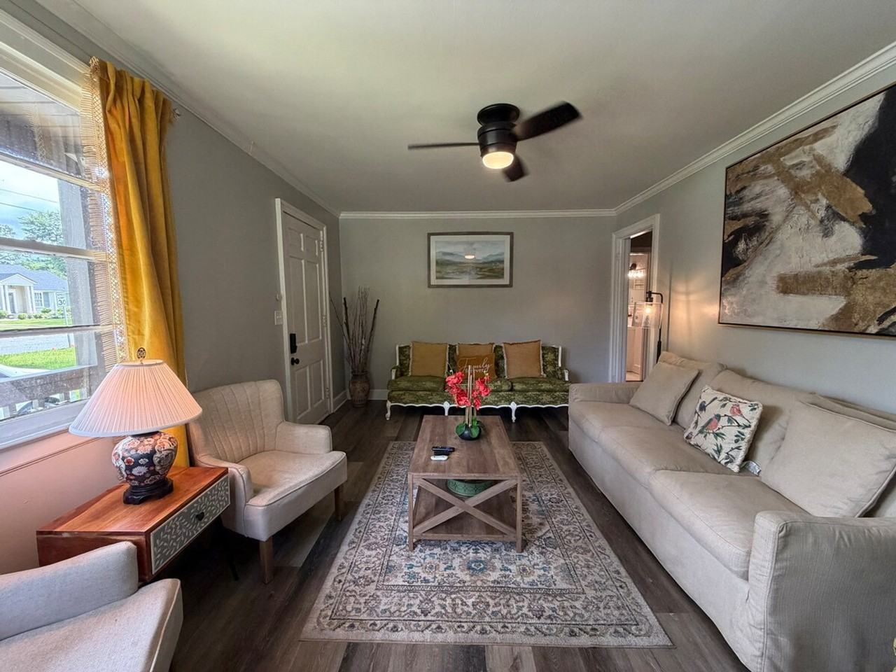201 E Alden Ave #1628644P - Photo 7 of 48