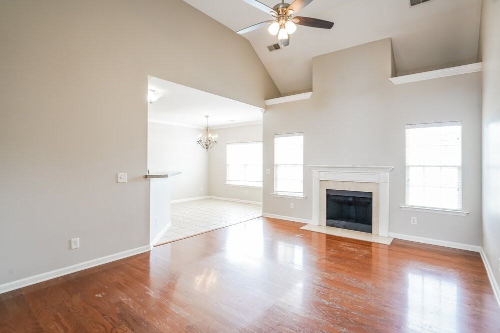 2124 Gold Valley Dr - Photo 4 of 17