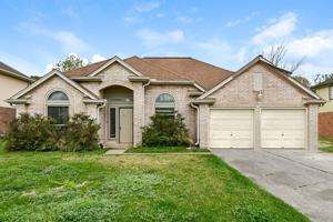 featured image of 1009 Bayou Vista Dr