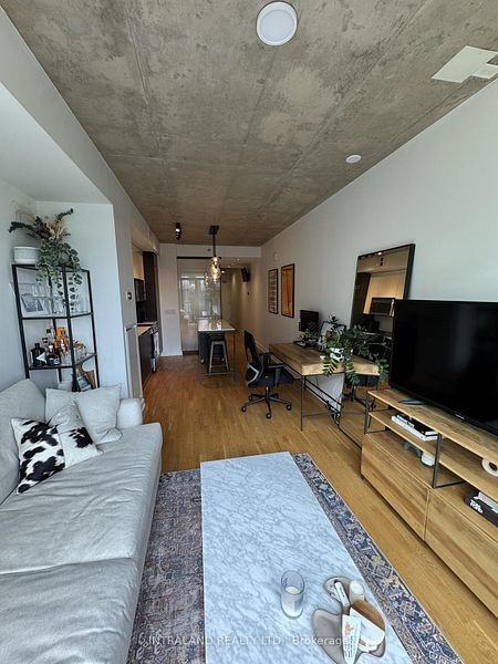 8 Dovercourt Road #614 - Photo 2 of 16