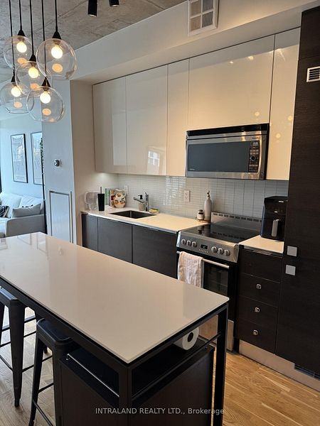 8 Dovercourt Road #614 - Photo 4 of 16