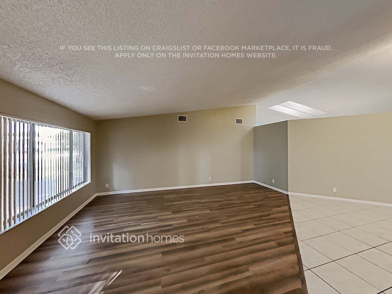 7721 Nw 23rd St - Photo 4 of 21