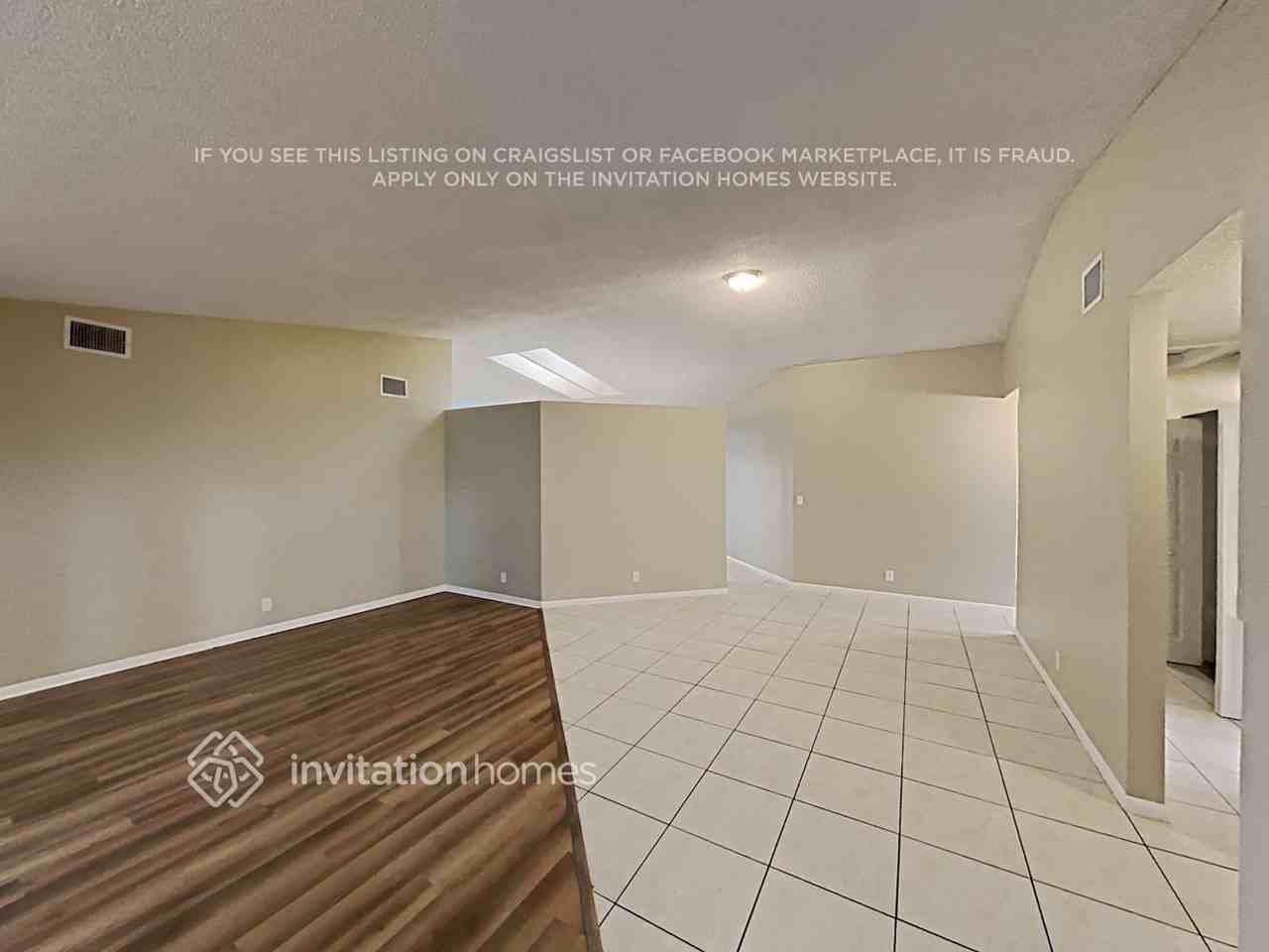 7721 Nw 23rd St - Photo 5 of 21