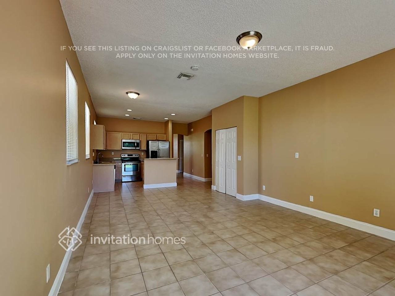 2266 Sw 135th Ave - Photo 4 of 18