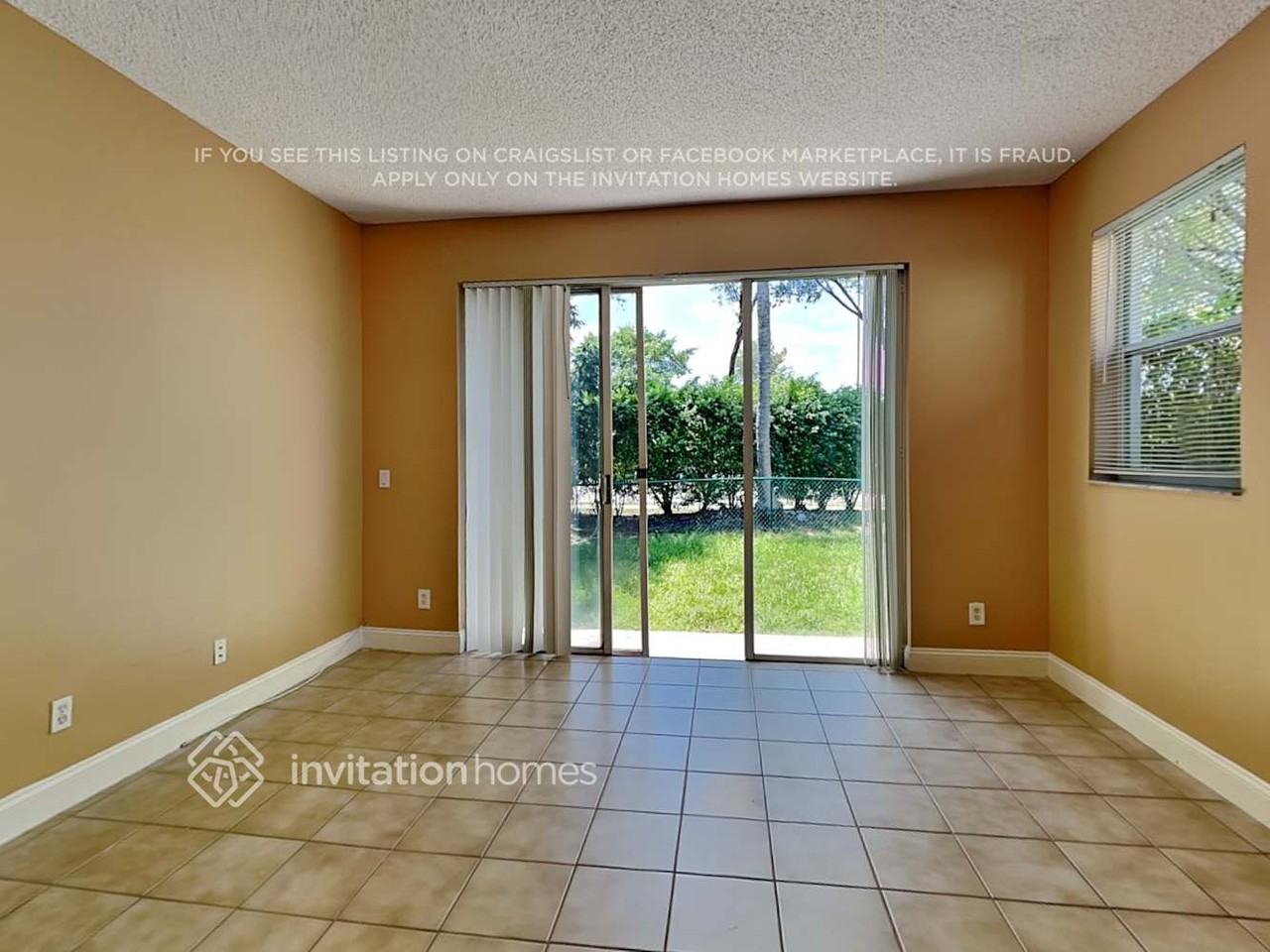 2266 Sw 135th Ave - Photo 5 of 18