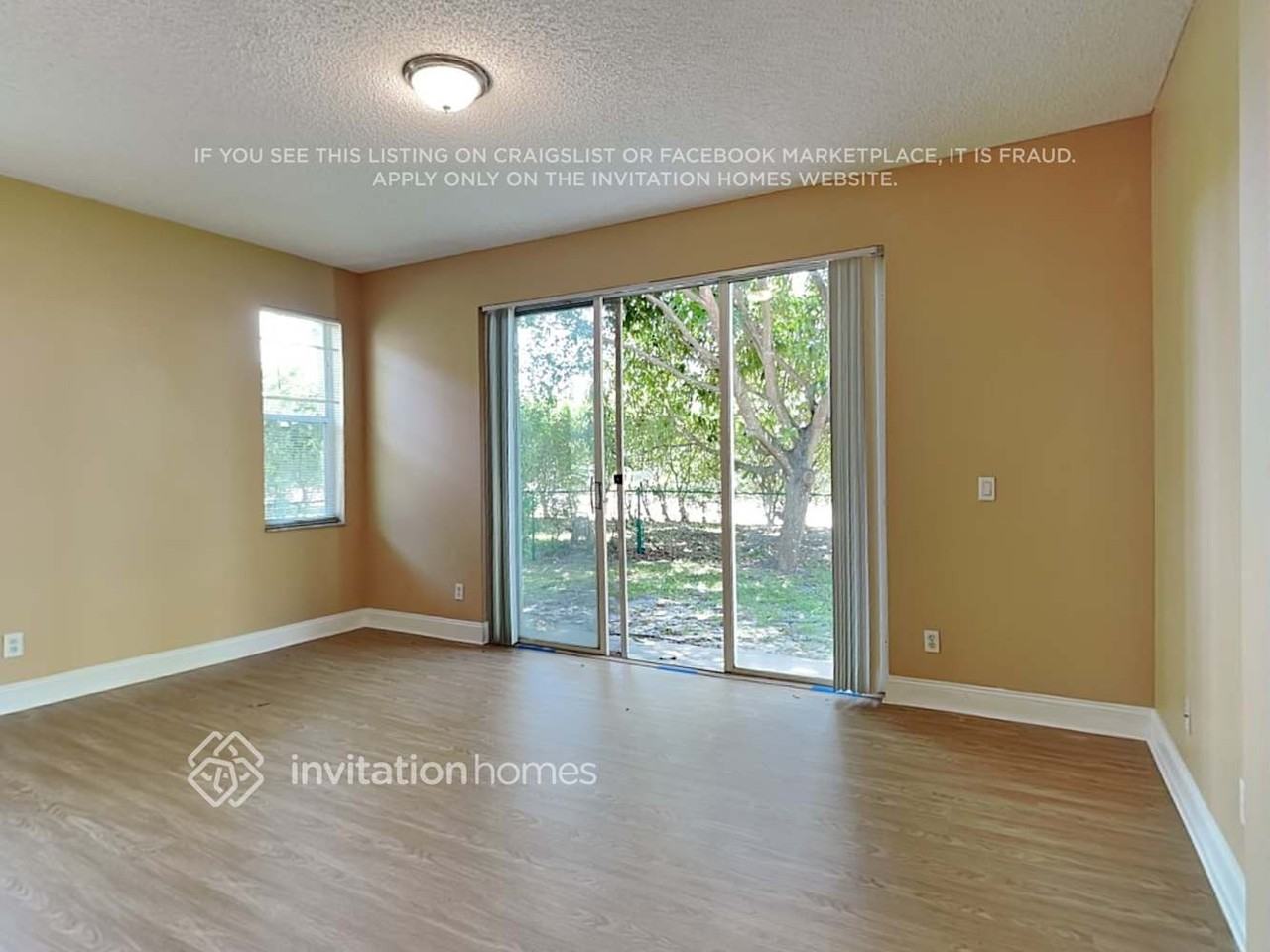 2266 Sw 135th Ave - Photo 7 of 18