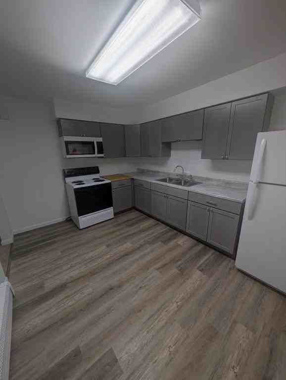 1822 Sunnyside Dr Apt 4 - Photo 4 of 13