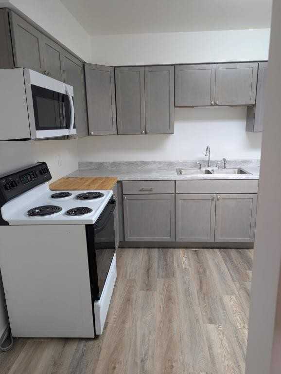 1822 Sunnyside Dr Apt 4 - Photo 5 of 13