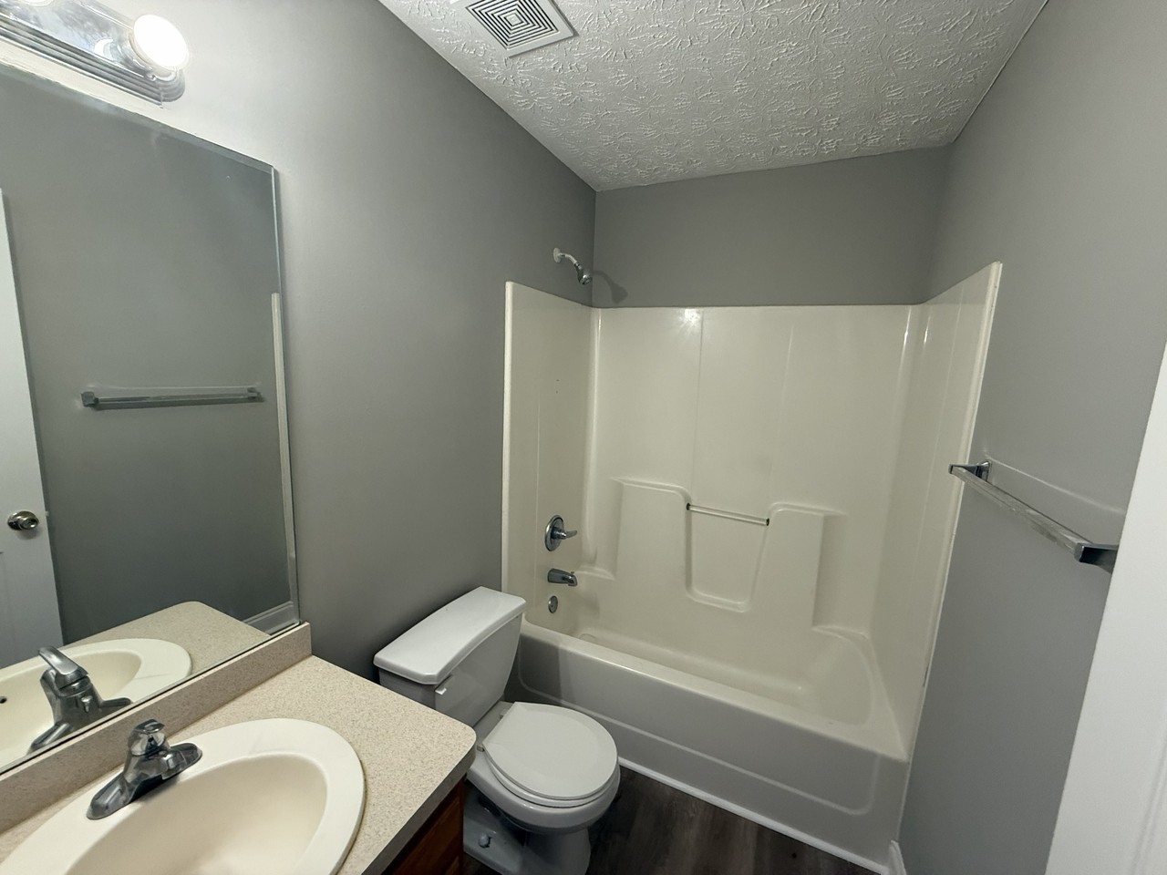 888 Arbor Crowne Dr #1 - Photo 3 of 33