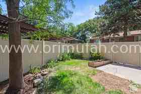 2572 E Canterbury Ln #1 - Photo 6 of 19