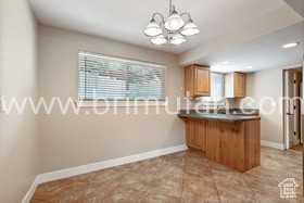 2572 E Canterbury Ln #1 - Photo 3 of 19