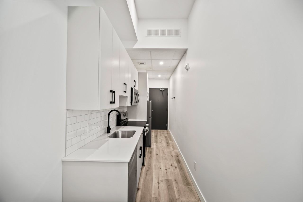 171 Donald Street - Photo 6 of 16