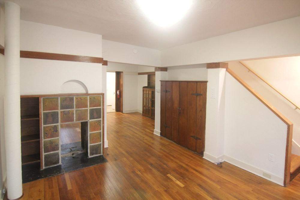 425 Biddle Ave - Photo 7 of 21