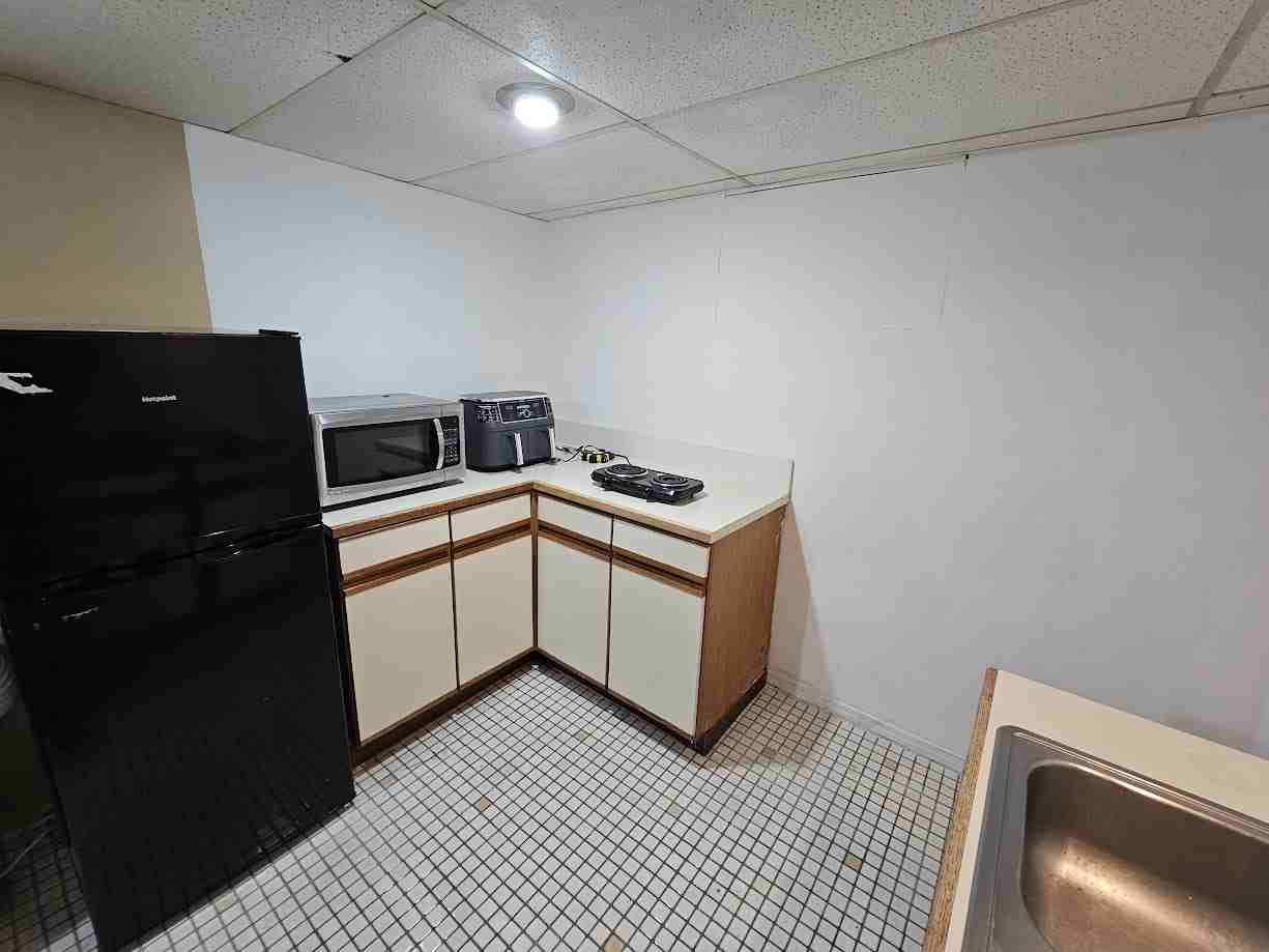 9312 Bluejacket Street - Photo 4 of 7