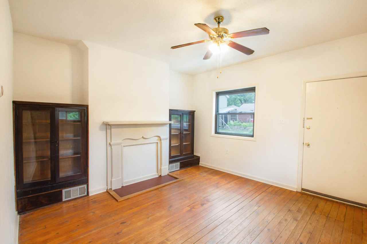 720 West St - Photo 6 of 9