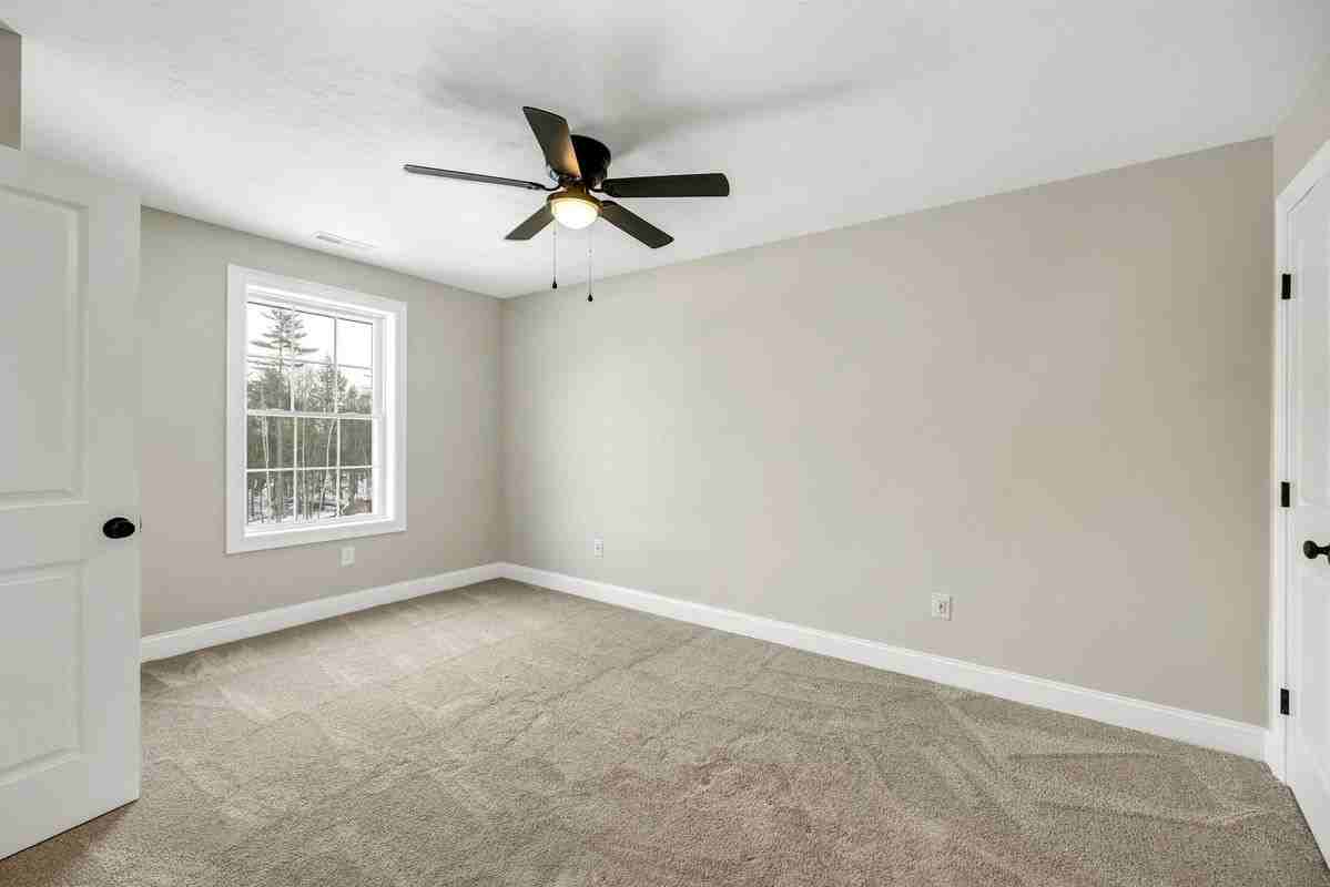 98 Brook Hl - Photo 7 of 16