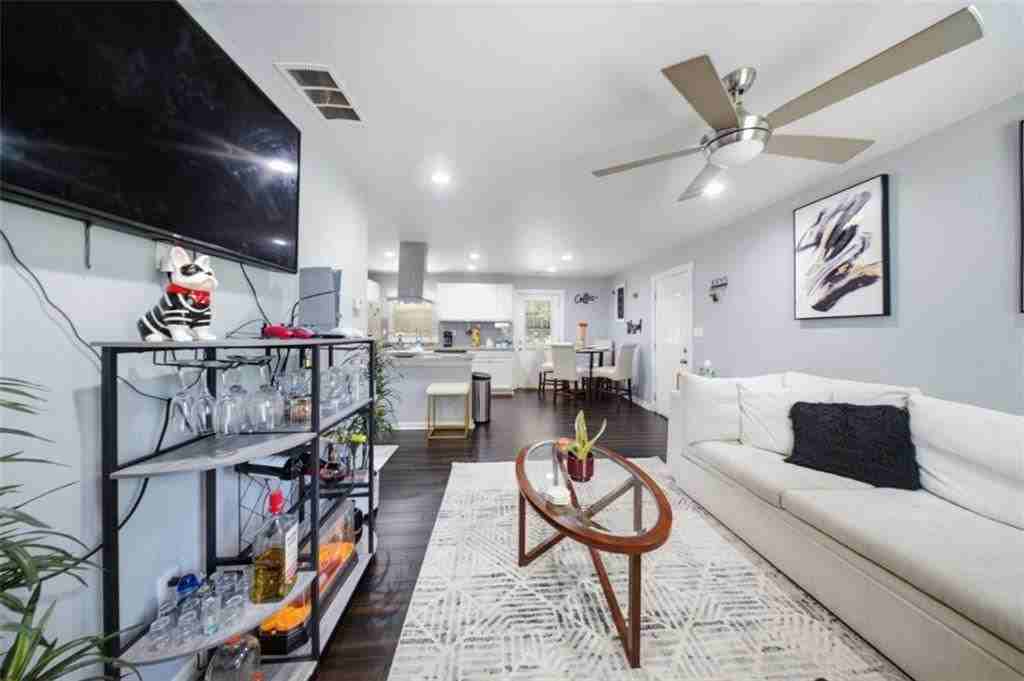 371 Santa Lucia Ter Nw - Photo 5 of 29