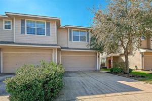 featured image of 12434 Oriole Lake Way