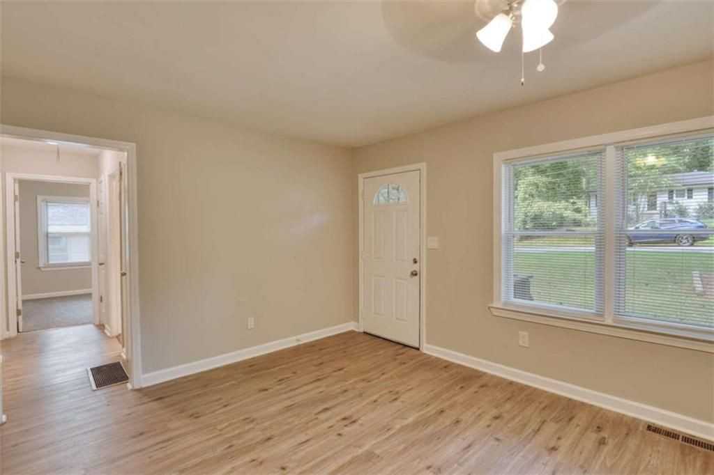 2270 Polar Rock Ave Sw - Photo 6 of 29