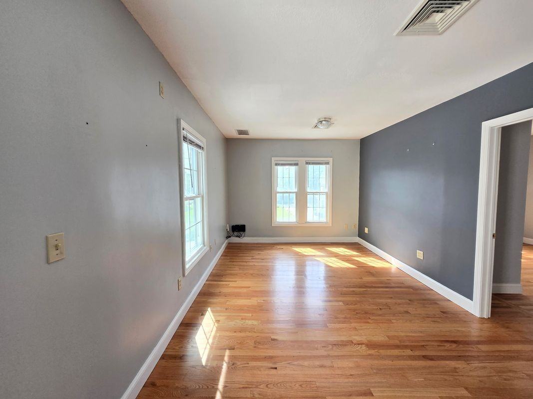 26 Maple Ave - Photo 3 of 7
