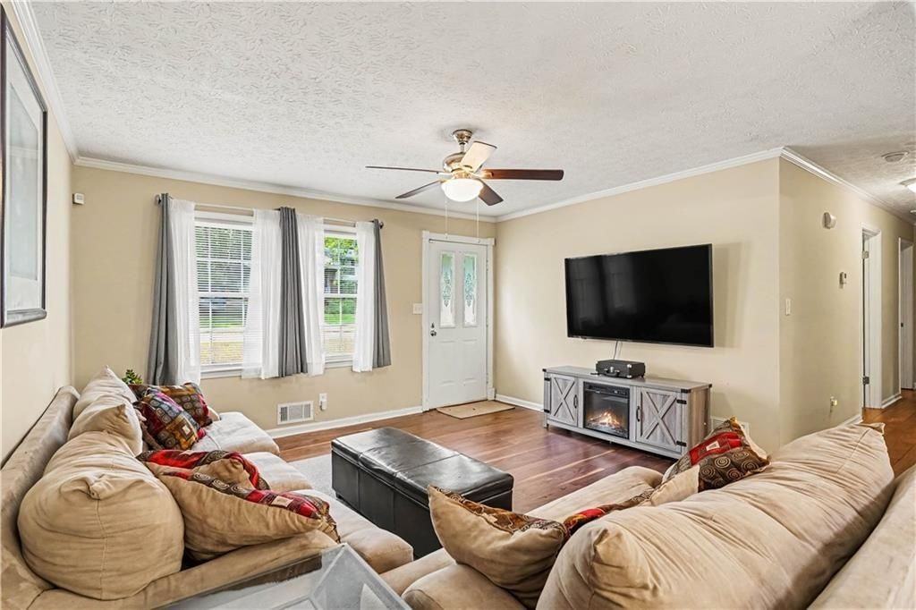 190 Old Mill Way Sw - Photo 4 of 23