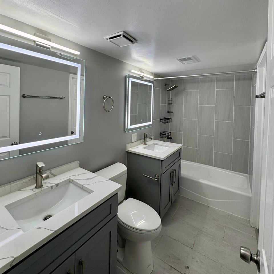 Royal Grove Apartments - Photo 4 of 50