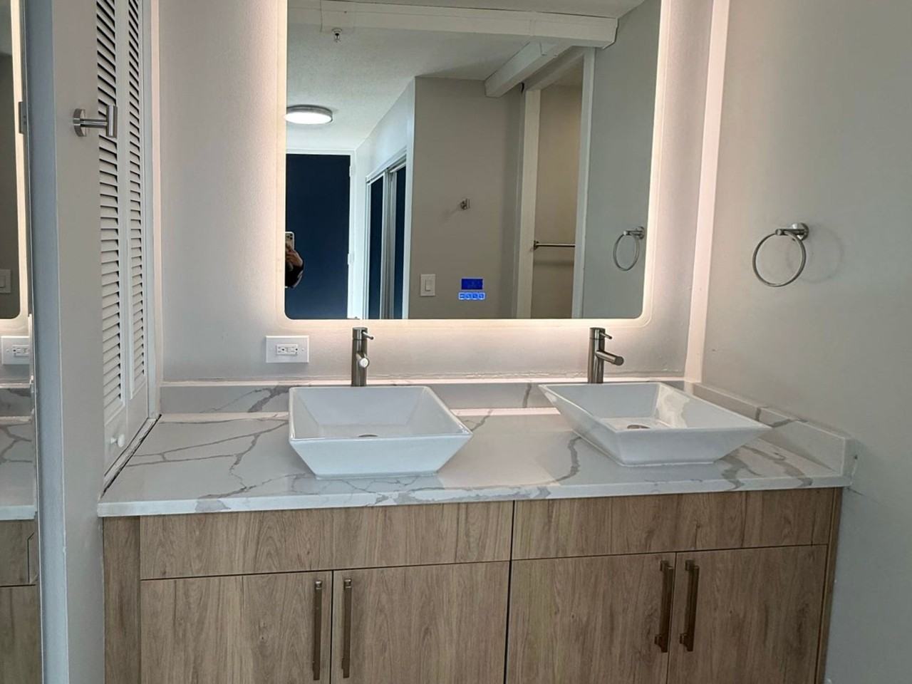 Rock River Tower Apartments - Photo 5 of 50