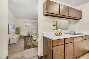 featured image of 4815 Westchester Dr