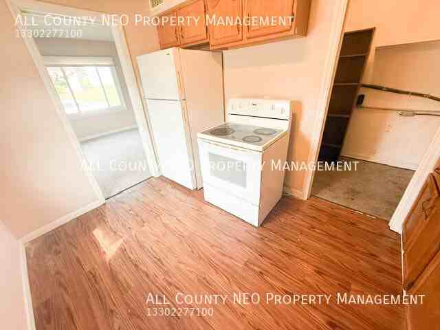 844 Reed Ave - Photo 6 of 27