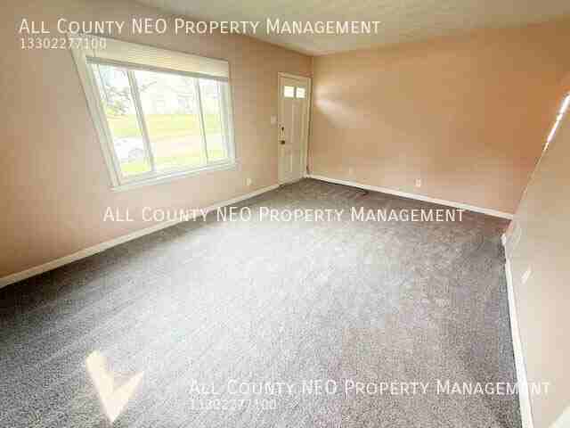 844 Reed Ave - Photo 7 of 27
