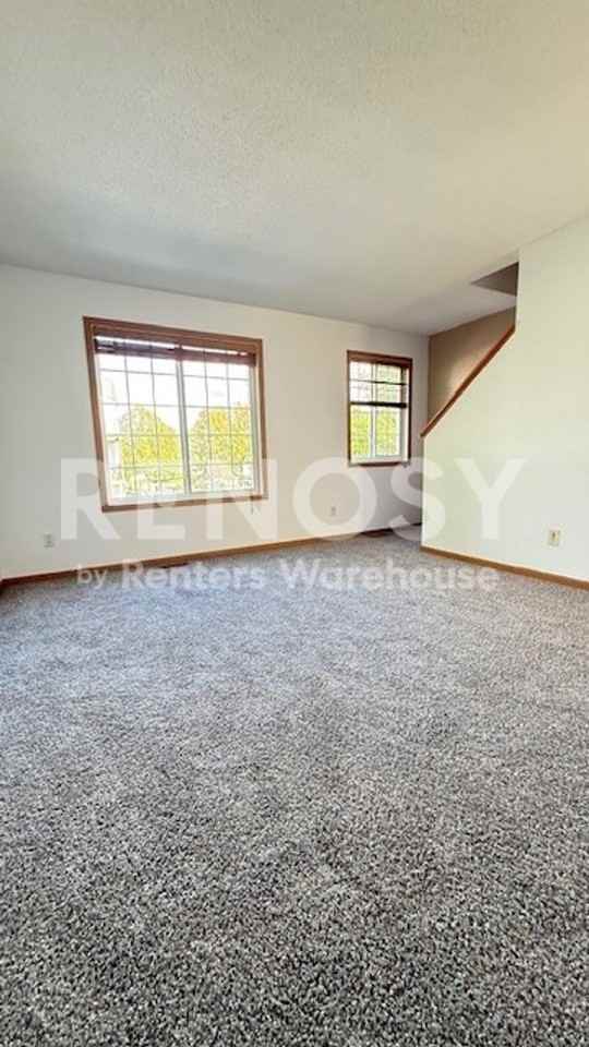 15537 Foghorn Ln - Photo 7 of 18