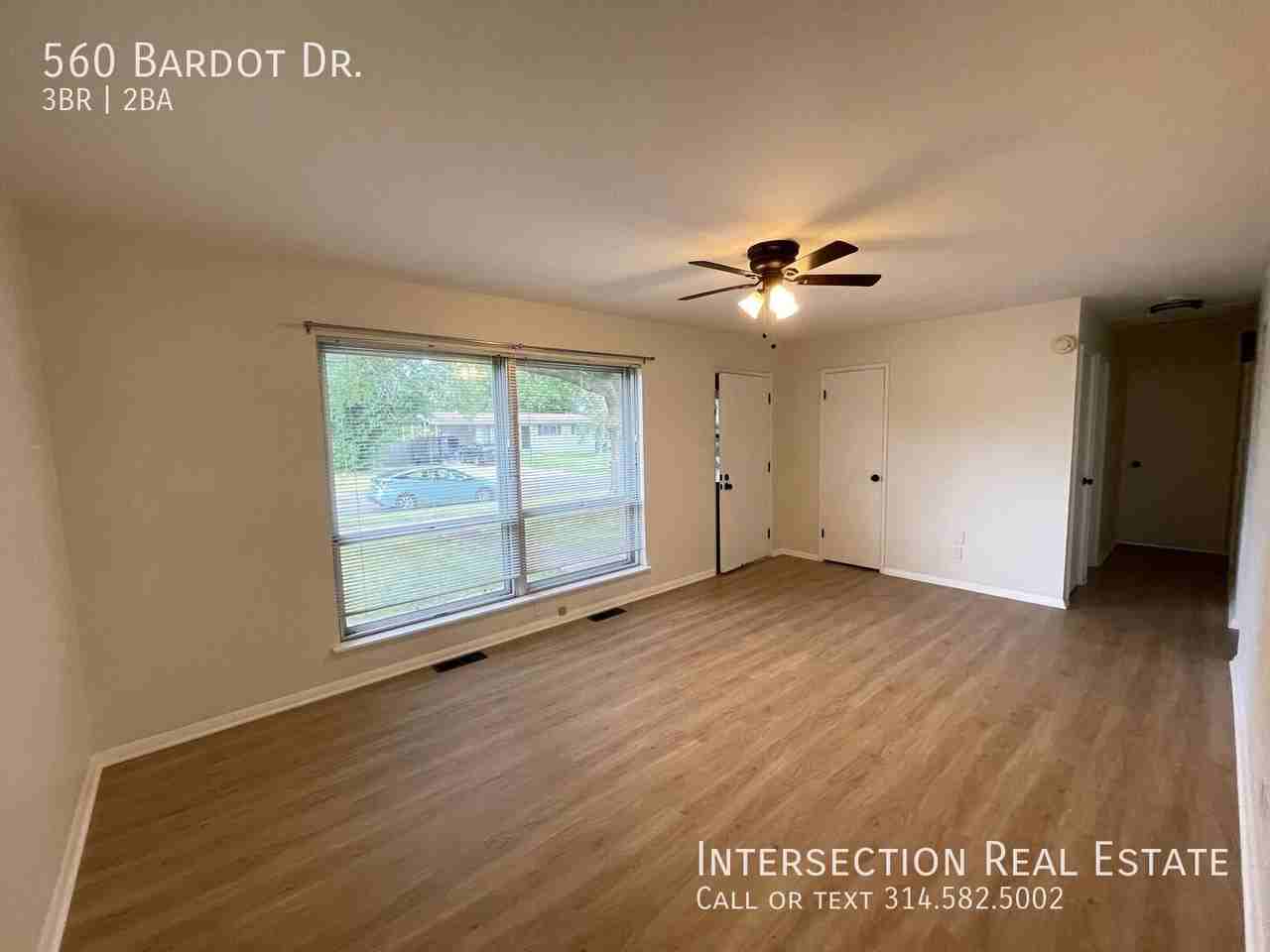 560 Bardot Dr - Photo 7 of 23