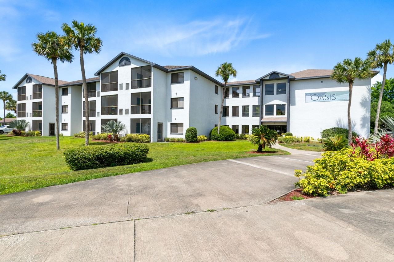 The Oasis Apartment Homes - Photo 2 of 50