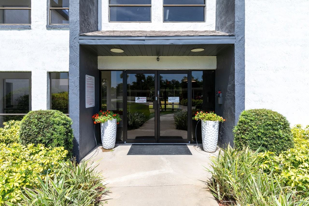 The Oasis Apartment Homes - Photo 3 of 50