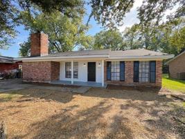 featured image of 2941 Shenandoah Dr