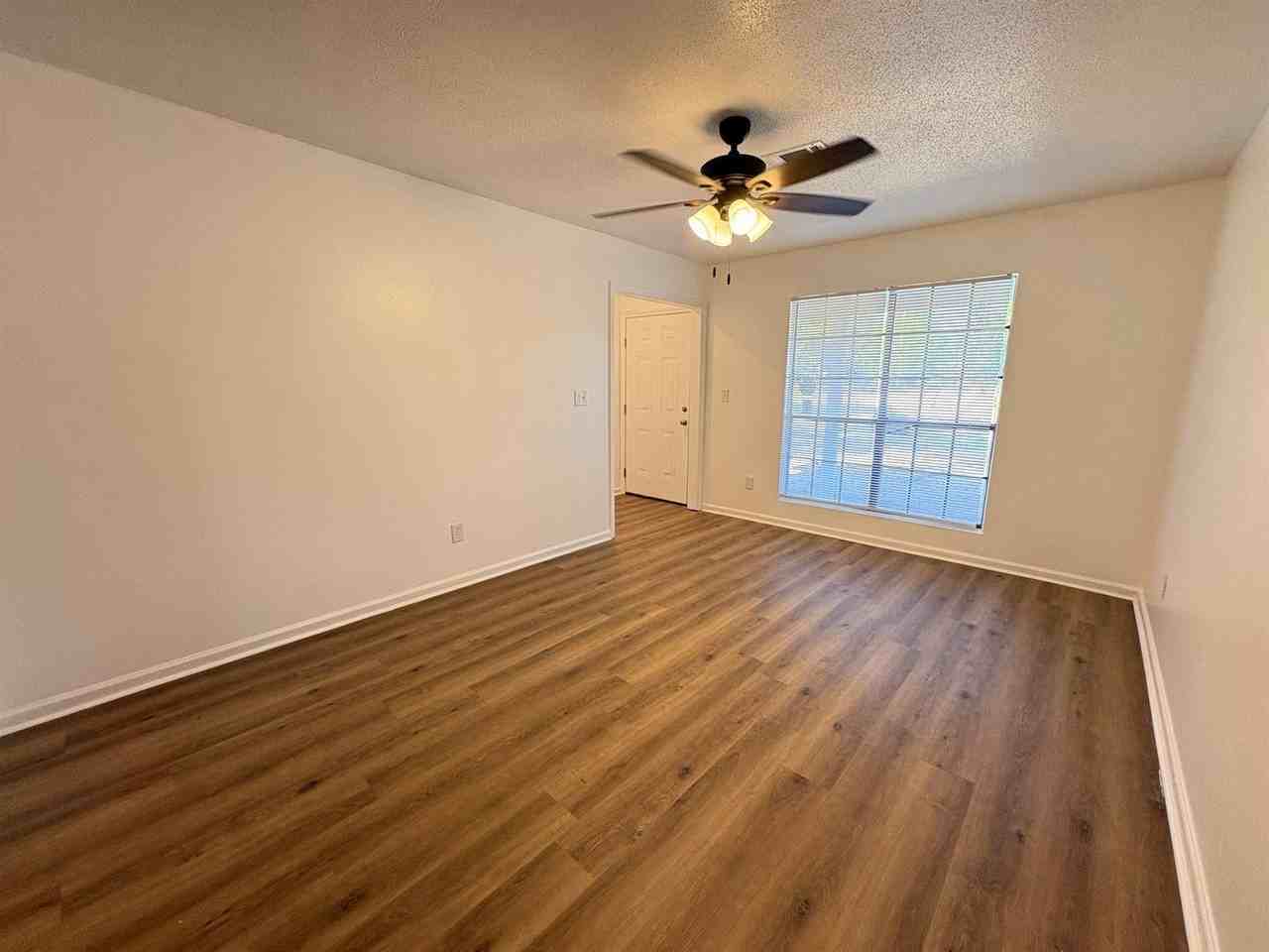 2941 Shenandoah Dr - Photo 3 of 16