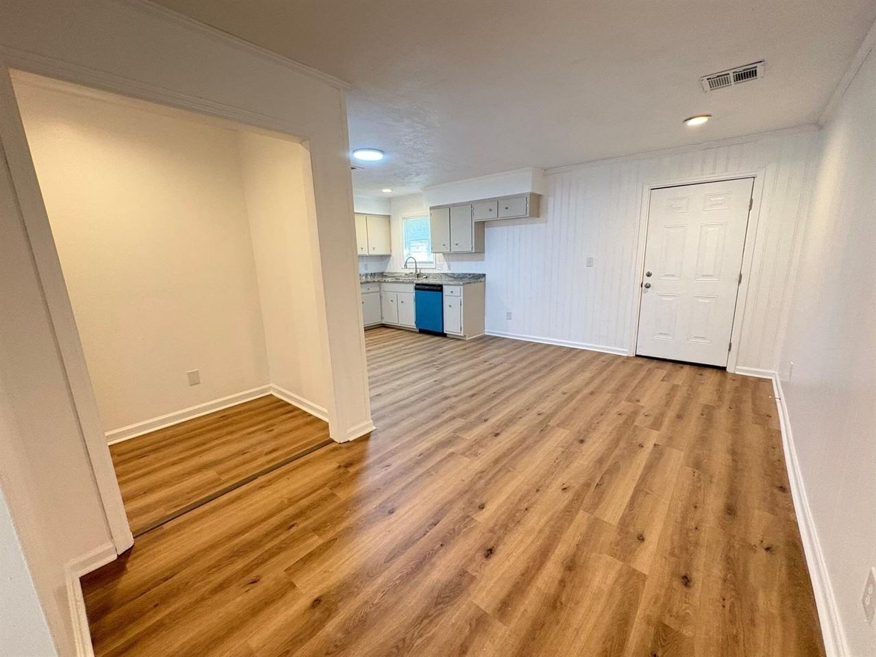 2941 Shenandoah Dr - Photo 4 of 16