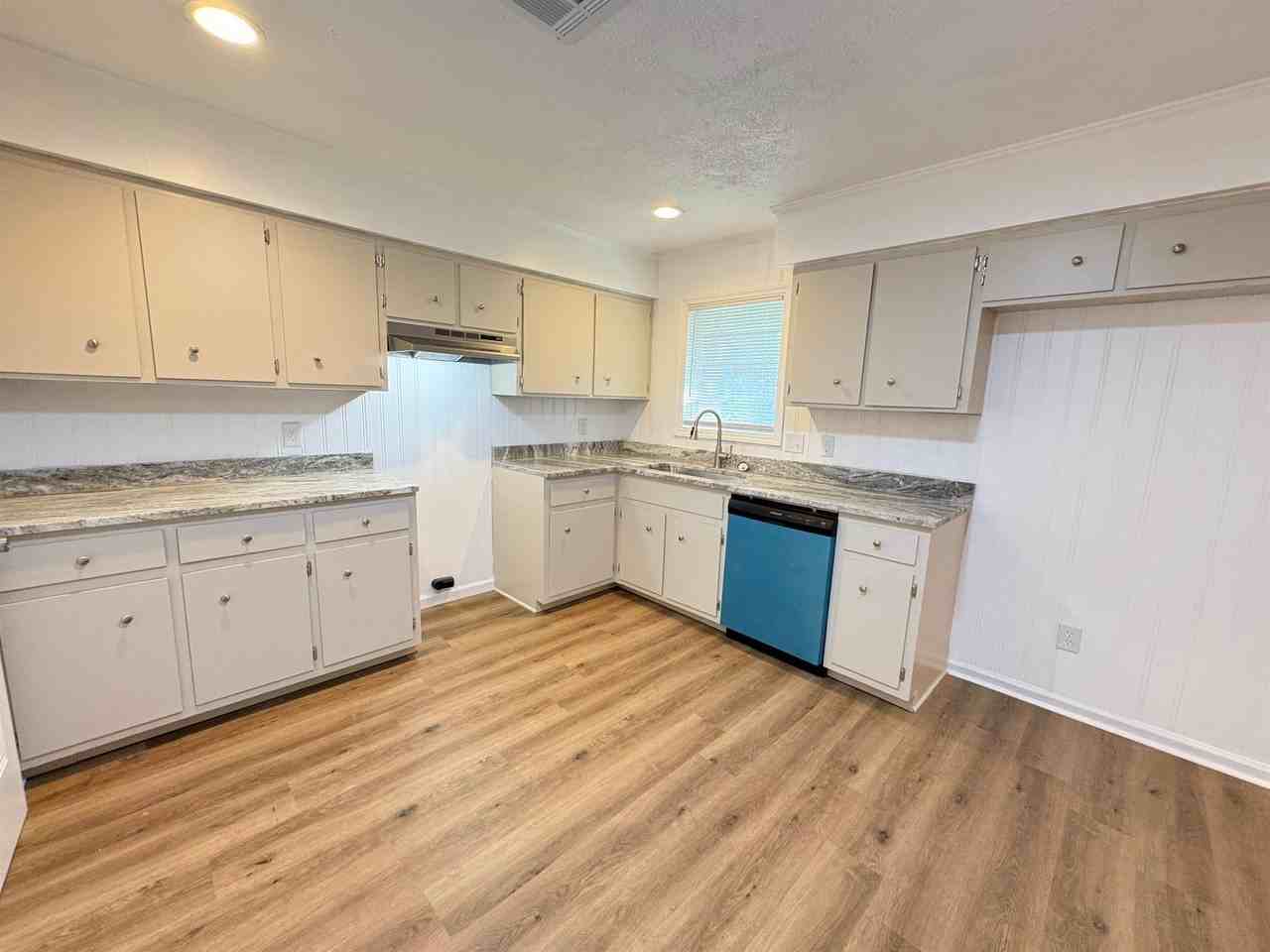 2941 Shenandoah Dr - Photo 5 of 16
