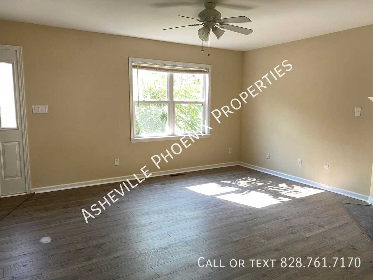 105 Woodcreek Cir - Photo 4 of 18