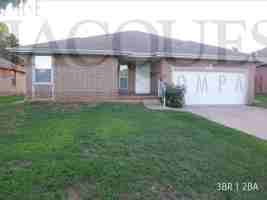 featured image of 4233 S Roanoke Ave