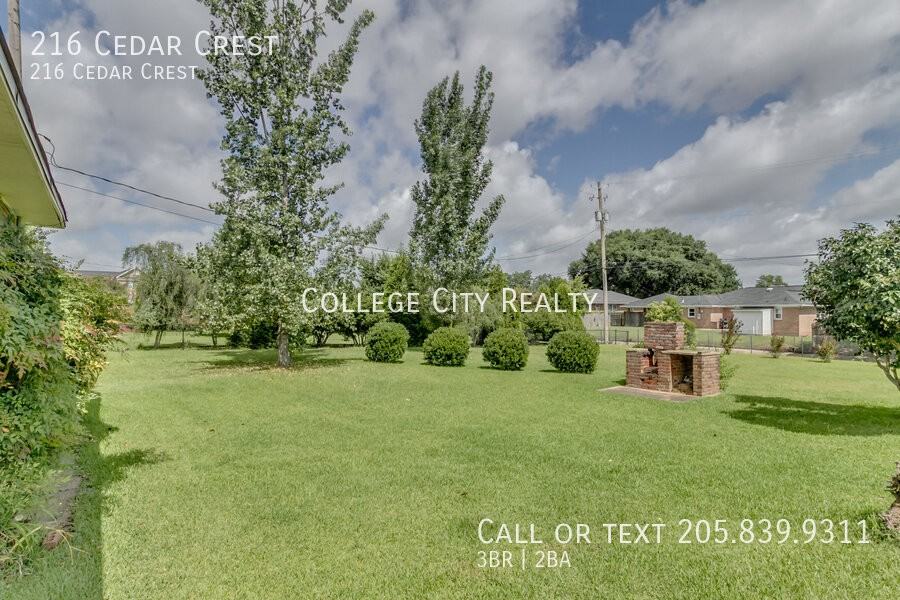216 Cedar Crst - Photo 5 of 32