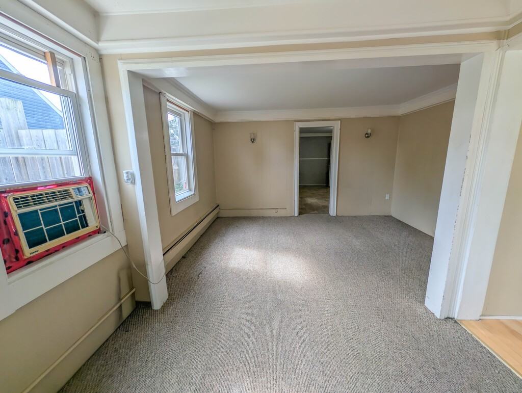 42 Leeper St - Photo 5 of 21