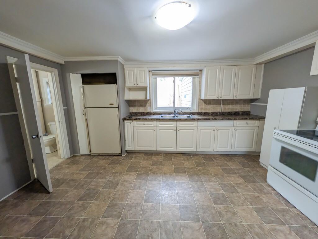 42 Leeper St - Photo 7 of 21