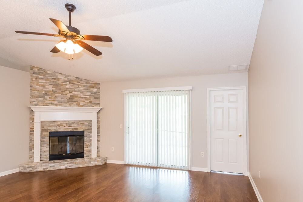 3111 Brook Haven Ct - Photo 4 of 15