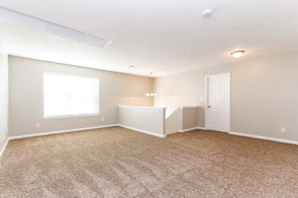1051 Pine Ridge Way - Photo 6 of 15