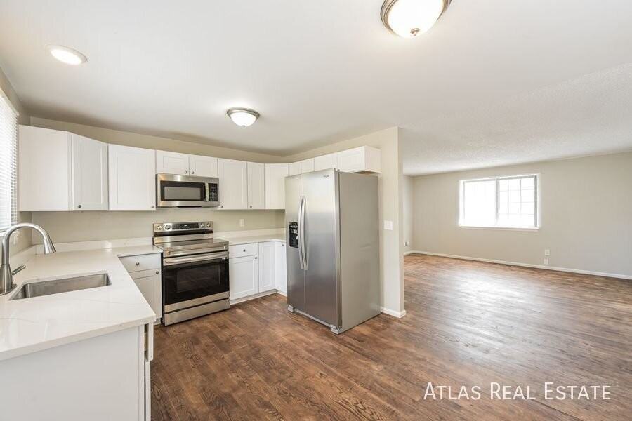 4099 Woodglen Blvd - Photo 5 of 22